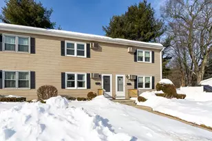 41 South St, Easthampton, MA 01027 - Photo 2