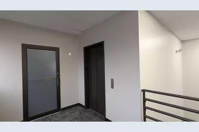 120 Lambert Lind Hwy, Warwick, RI 02886 - Photo 10