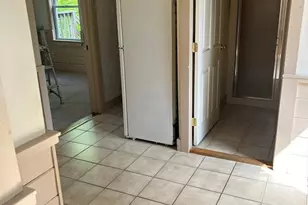 1 Chester Rd, Derry, NH 03038 - Photo 4