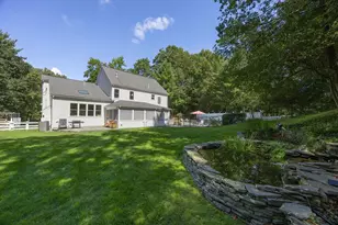 140 Goulding St, Holliston, MA 01746 - Photo 6