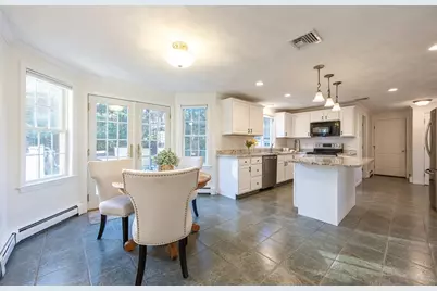 11 Buckthorn Ln, North Attleboro, MA 02760 - Photo 2