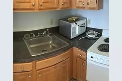 1025 Hancock St #2K, Quincy, MA 02169 - Photo 4