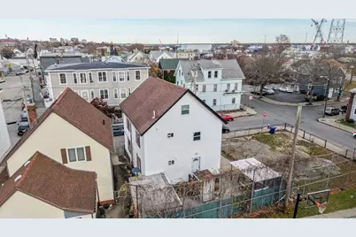 150 Blackmer St, New Bedford, MA 02744 - Photo 6