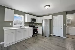 150 Blackmer St, New Bedford, MA 02744 - Photo 22