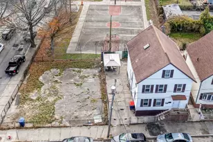 150 Blackmer St, New Bedford, MA 02744 - Photo 4
