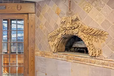 57 Highview St, Fitchburg, MA 01420 - Photo 6