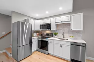 278 Princeton St, Boston, MA 02128 - Photo 6