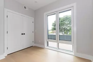 379 Somerville Ave, Somerville, MA 02143 - Photo 6