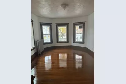 48 Eleanor Rd #1, Springfield, MA 01108 - Photo 2