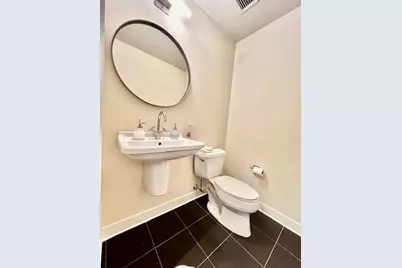 2 Earhart #121, Cambridge, MA 02141 - Photo 12