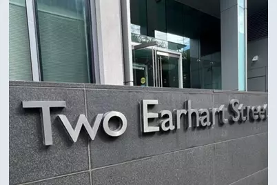 2 Earhart #121, Cambridge, MA 02141 - Photo 2