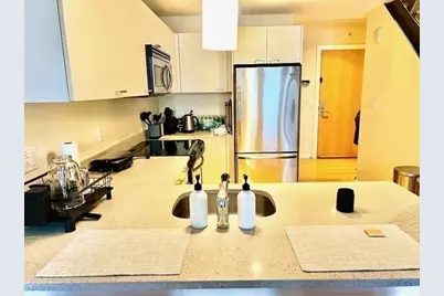 2 Earhart #121, Cambridge, MA 02141 - Photo 6