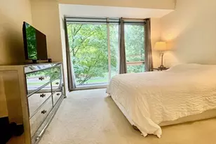 2 Earhart, Cambridge, MA 02141 - Photo 18