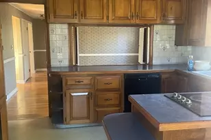 63 Prescott St, Attleboro, MA 02703 - Photo 4