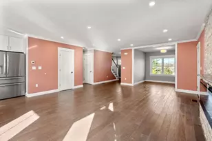 93 Providence St, Mendon, MA 01756 - Photo 10