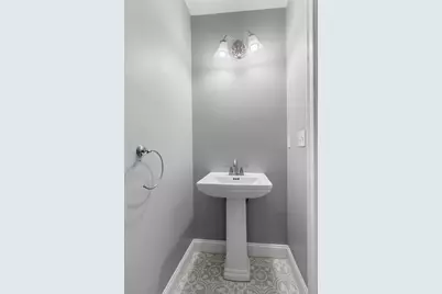 93 Providence St #B, Mendon, MA 01756 - Photo 16