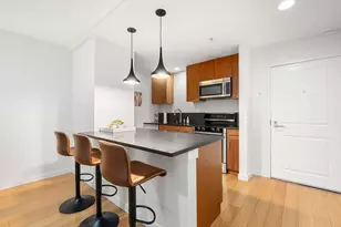 16 Miner St, Boston, MA 02215 - Photo 2