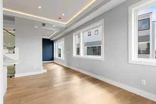 312 Newton St, Waltham, MA 02453 - Photo 10