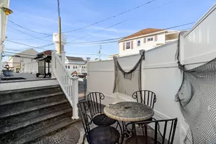 98 Central Ave, Salisbury, MA 01952 - Photo 18