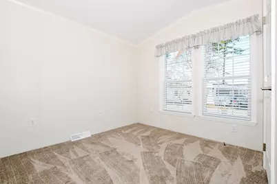 3040 Cranberry Hwy #32, Wareham, MA 02538 - Photo 16