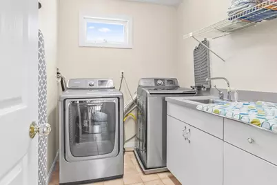 54 Jennifer Road, Lowell, MA 01854 - Photo 14