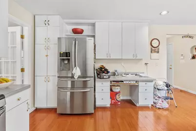 54 Jennifer Road, Lowell, MA 01854 - Photo 6