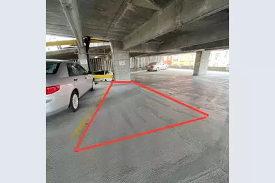 425 Newbury St. #218, Boston, MA 02115 - Photo 1