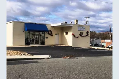 1095R Lakeview Avenue #7, Dracut, MA 01826 - Photo 1