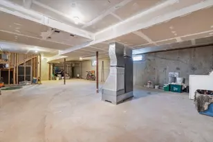 353 355 Manton Ave, Providence, RI 02920 - Photo 20