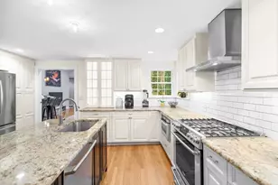 486 Washington St, Walpole, MA 02032 - Photo 4