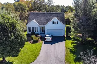 37 Augusta Way, Chelmsford, MA 01863 - Photo 2