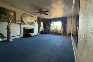 98 Greenpoint Cir, Chicopee, MA 01020 - Photo 10