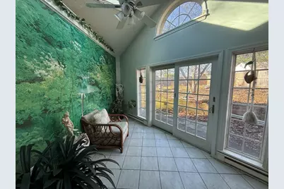 98 Greenpoint Cir, Chicopee, MA 01020 - Photo 22