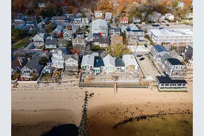 535 Commercial St #2, Provincetown, MA 02657 - Photo 38