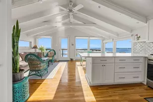 535 Commercial St, Provincetown, MA 02657 - Photo 10