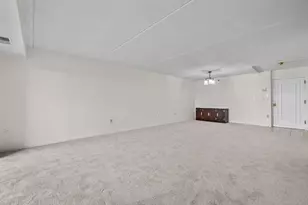 2500 Mystic Valley Pkwy, Medford, MA 02155 - Photo 16