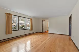 24 North St, Leominster, MA 01453 - Photo 8