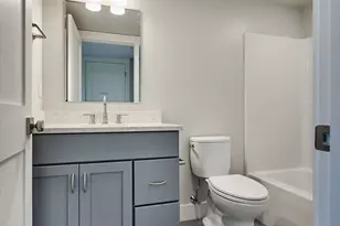 10 Hawley St, Northampton, MA 01060 - Photo 12