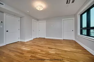 10 Hawley St, Northampton, MA 01060 - Photo 10