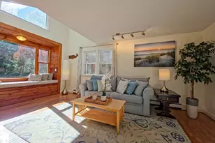 113 Blacksmith Shop Rd, Falmouth, MA 02540 - Photo 12