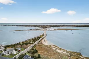 151 Balsam St, Fairhaven, MA 02719 - Photo 2