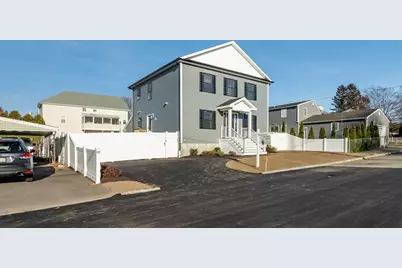 126 Wheeler St, Fall River, MA 02724 - Photo 2