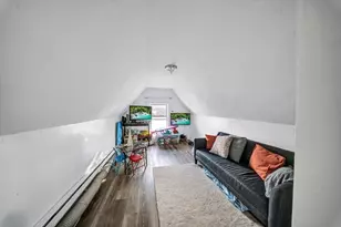 28 Richards St, Worcester, MA 01603 - Photo 36