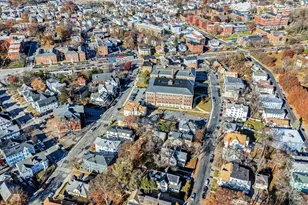 28 Richards St, Worcester, MA 01603 - Photo 4