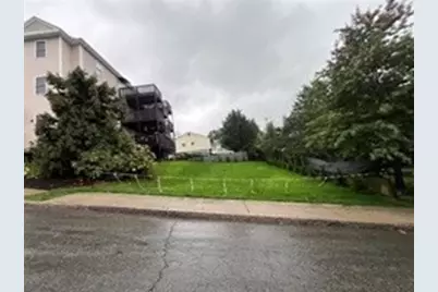 131 Stewart #2, Fall River, MA 02720 - Photo 14