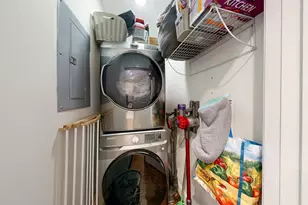 38 Pearl, Everett, MA 02149 - Photo 12