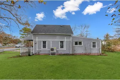 9 Mansion St, Harwich, MA 02671 - Photo 4