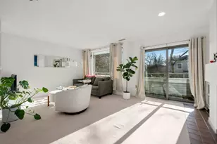 9-17 Baldwin St, Newton, MA 02458 - Photo 10