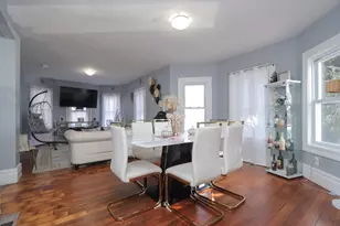 58 Willard Ave, Springfield, MA 01109 - Photo 8