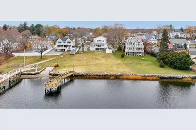 2396 Riverside Ave, Somerset, MA 02726 - Photo 8